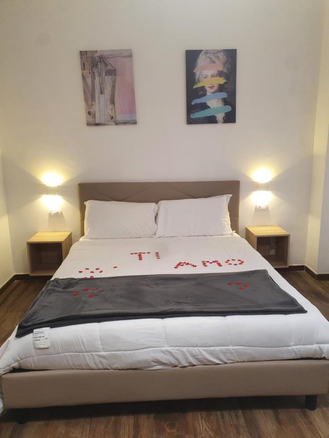Boutique Dei Greci Hotel Naples Exterior photo