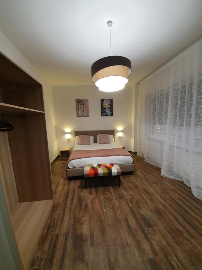 Boutique Dei Greci Hotel Naples Exterior photo